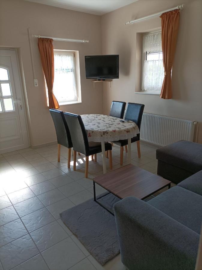 Anita Apartman Zalakaros Ngoại thất bức ảnh